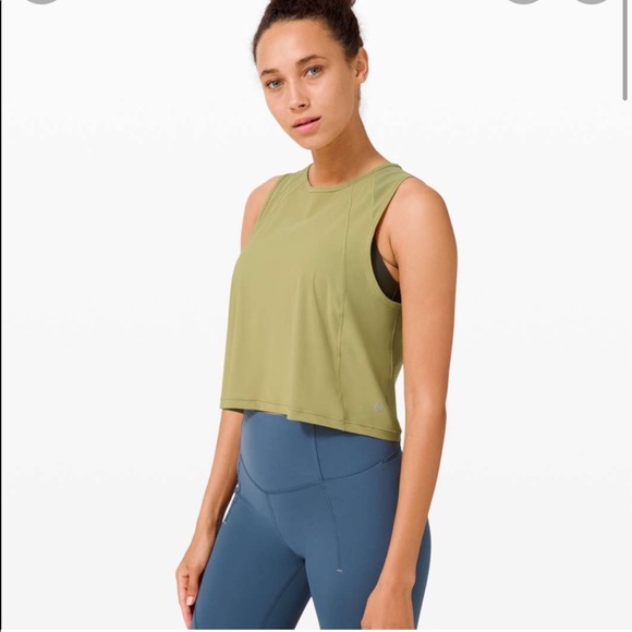 lululemon athletica Tops - Lululemon Sculpt Crop Tank